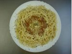 Špagety s hovězím masem a neapolskou omáčkou